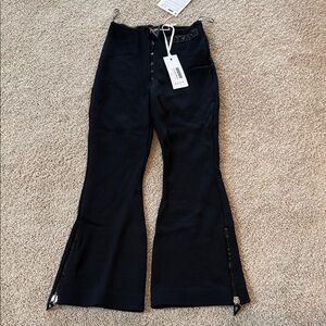 Stylish Black Flare Pants no ka oi Italian designer size extra small